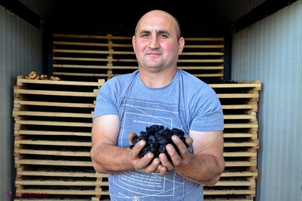 LEADER // TÂRG de produse locale, astăzi în centrul Chișinăului: De la miere de albine, la obiecte de artizanat sau fructe uscate