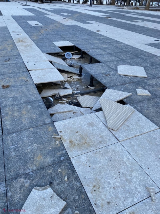 FOTO // Fântâna arteziană din Parcul „La Izvor” a fost VANDALIZATĂ: „Nu contează cine sunt: minori, fete, băieți… să răspundă”