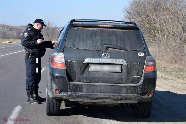 Transnistrenii NU respectă regulile nici după ce primesc numere de înmatriculare neutre care le deschid drumul în traficul internațional: Peste 250 de șoferi, prinși că ignoră semnul „MD”