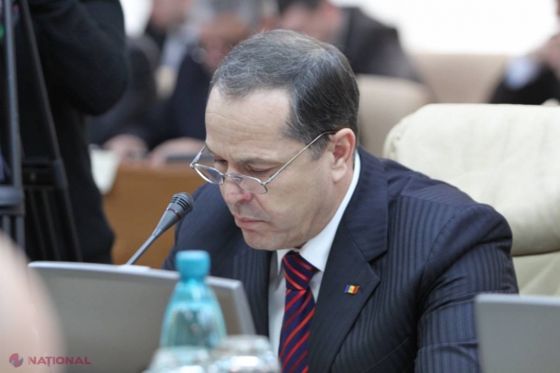 Perle de la vârf // Azil în loc de gardă populară