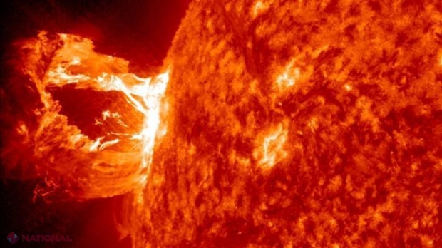 Prima mare explozie solară din 2014. Cum ne va afecta