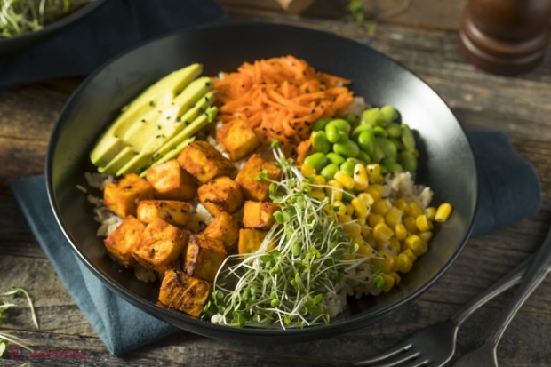 Buddha Bowl - mâncarea la modă în 2018