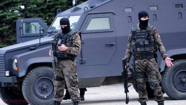 FOTO // Focuri de armă în faţa Ambasadei SUA din Ankara