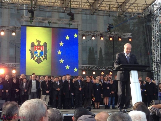 Timofti în faţa miilor de moldoveni: „Germania s-a ridicat din cenuşă. Putem să o facem şi noi”