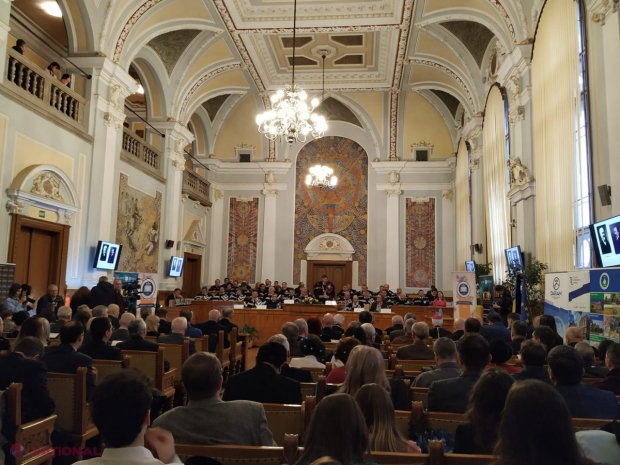 Doctorii habilitați Gheorghe Cojocaru și Anatol Petrencu, membri de ONOARE ai Institutului „Gheorghe Barițiu” de la Cluj