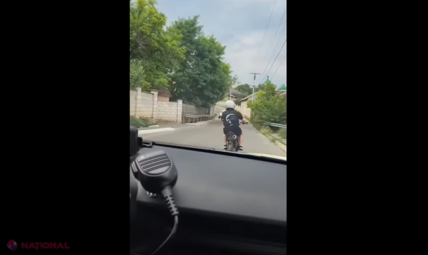 VIDEO // Doi bărbați și o femeie, pericol public la Strășeni. Cei trei șoferi au urcat la volan în stare de ebrietate