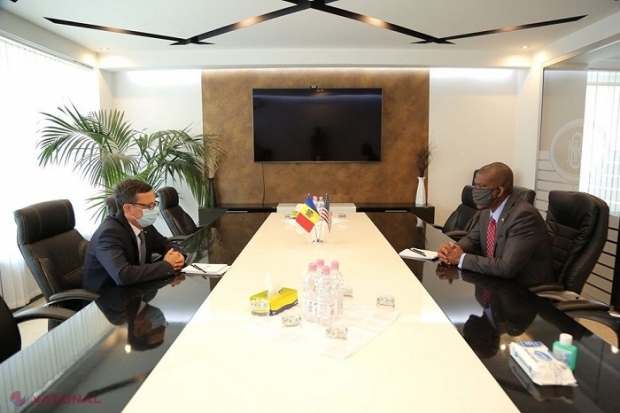 Ambasadorul SUA și guvernatorul BNM au discutat despre perspectiva încheierii de către R. Moldova a unui nou acord cu FMI