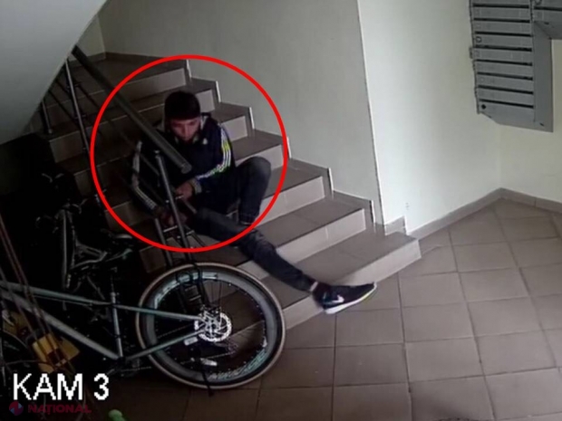 VIDEO // Băiatul din imagine este căutat de Poliție: Filmat în timp ce fura biciclete din scările blocurilor de locuit