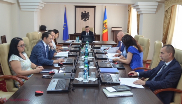 CSM solicită Parlamentului să desemneze, de URGENȚĂ, doi membri noi în Consiliu din rândul profesorilor de drept