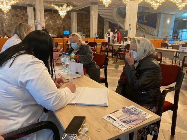 BILANȚ // Maratonul VACCINĂRII de la Palatul Republicii: Peste 5 500 de persoane imunizate împotriva COVID-19 timp de trei zile