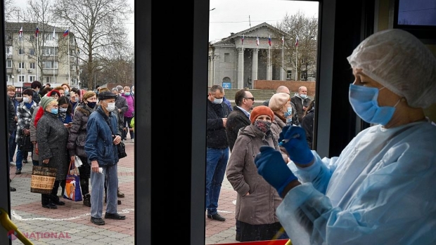 Rușii NU vor să se vaccineze cu Sputnik V, dar regimul lui Vladimir Putin îi obligă