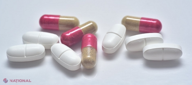 STUDIU // Consumul susţinut de antibiotice creşte riscul de cancer de colon
