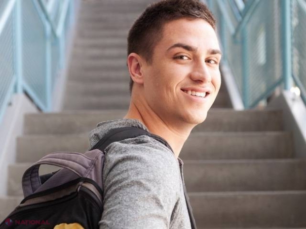 Facultatea care aduce SALARII de 400 de euro la început de carieră şi 1 000 de euro după CINCI ani de experienţă