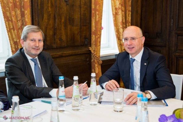 Pavel Filip și comisarul Johannes Hahn au discutat despre CONDIȚIONALITĂȚILE stabilite de UE pentru R. Moldova