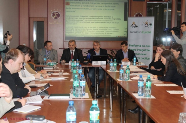 Primul funcționar care a plătit o amendă pentru admiterea unui conflict de interese