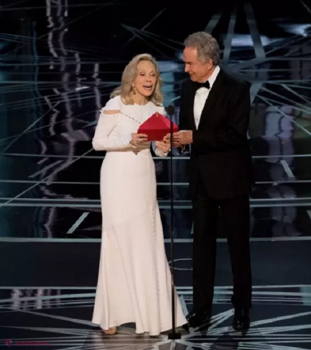 TOP 10 cele mai memorabile și controversate momente din istoria premiilor Oscar