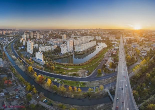 ATENȚIE, ȘOFERI! Traficul rutier, SUSPENDAT timp de două luni pe un tronson al str. Alexandru cel Bun din centrul Chișinăului, dar și pe podul de pe str. Mihai Viteazul până la finele anului