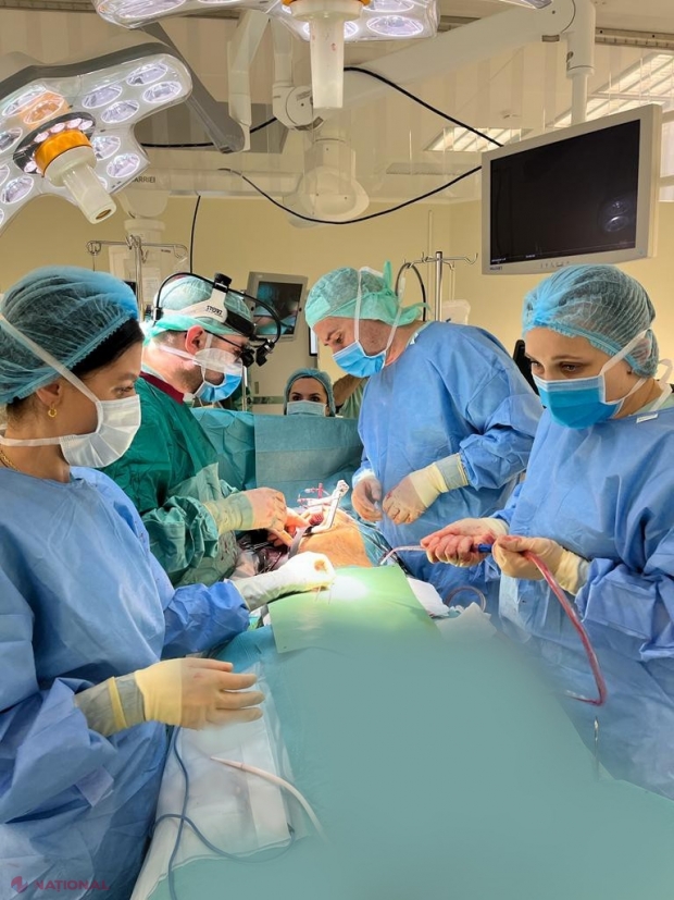 O nouă PREMIERĂ la Spitalul Clinic Republican „Timofei Moșneaga”: Intervenția minim invazivă efectuată pe inimă care a salvat viața unei tinere de 22 de ani