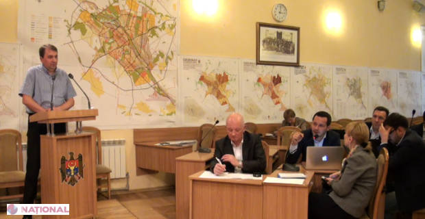 Din nou SCANDAL la ședința CMC: Consilierii s-au numărat minute bune, după care socialiștii au părăsit sala