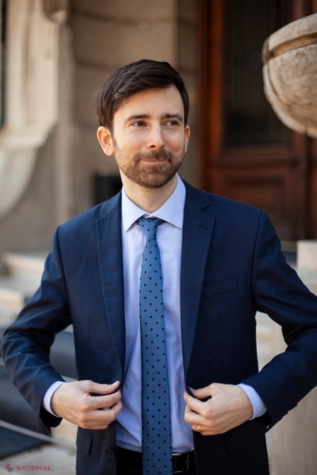 Politician de la București: „Dezoligarhizarea riscă să EȘUEZE la Chișinău. Această alianță „ACUM” – PSRM trebuie să fie una STRICT TEMPORARĂ”