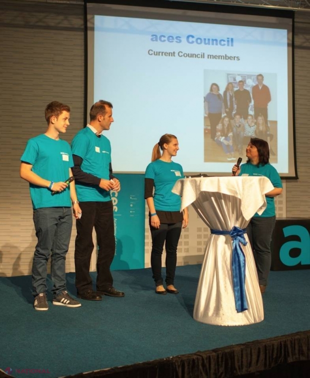 Patru elevi moldoveni au ajuns în cea mai mare CLASĂ transnațională