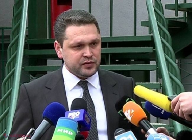 DETALII de la operațiunea de azi a procurorilor: Cine sunt cele zece persoane reținute pentru „furtul” a 30 de hectare de teren de lângă Chișinău