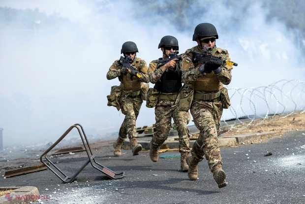 Armata rusă, ÎNCOLȚITĂ din toate părțile. Ucrainenii au demarat o CONTRAOFENSIVĂ de amploare în sudul ocupat. Rușii admit atacuri cu HIMARS în Herson​