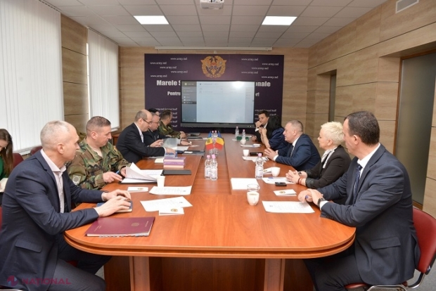 Grup de formatori de opinie specializați pe probleme de securitate internațională din România, vizită la Ministerului Apărării din R. Moldova