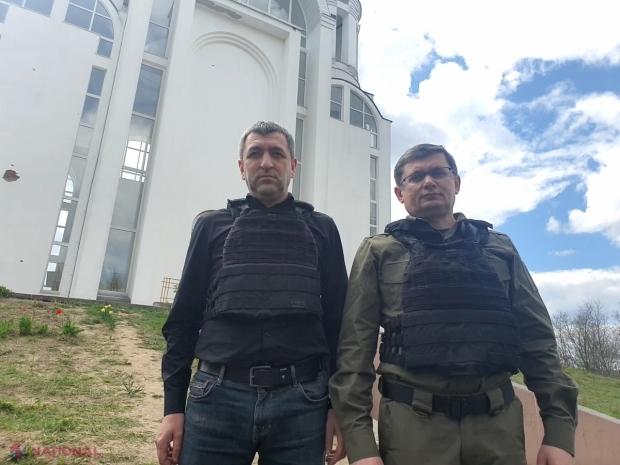 FOTO // Spicherul Igor Grosu a ajuns în Ucraina: Îmbrăcat în haine similare cu ale lui Volodimir Zelenski, a mers la Bucea echipat cu vestă ANTIGLONȚ