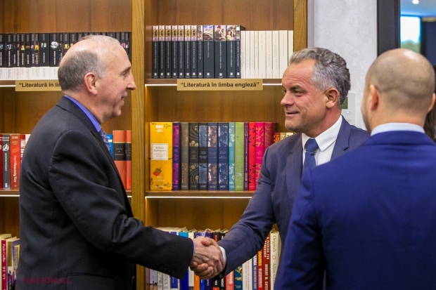 Ambasadorul James Pettit și-a luat rămas-bun de la Vlad Plahotniuc. Diplomatul i-ar fi transmis că viziunea pro-Moldova ar fi o „abordare corectă”