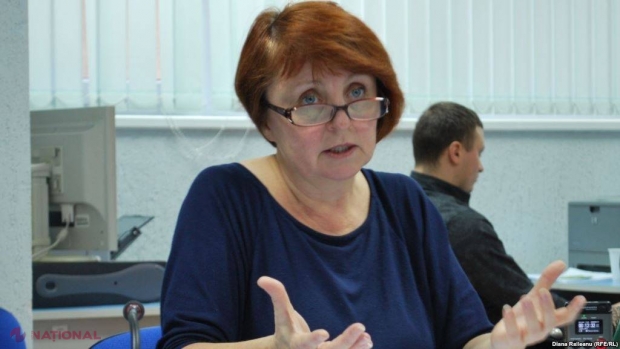 SONDAJ // Cetățenii R. Moldova au oferit în acest an MITĂ în valoare de 857 de MILIOANE de lei. Cei mai CORUPȚI sunt judecătorii