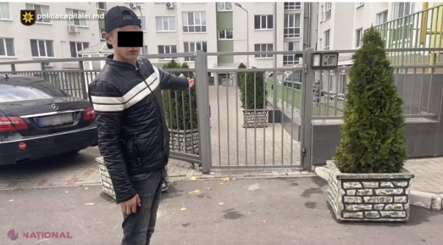 VIDEO // Un copil a venit de la Cahul și a încercat să câștige bani FURÂND: A atacat un bărbat în centrul Chișinăului și a furat din scara unui bloc de la Buiucani 