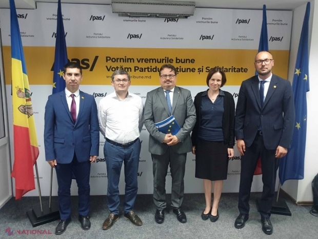 Ambasadorul UE la Chișinău: Ajutorul de 600 de milioane de euro pentru relansarea economică a republicii va putea fi accesat de noul guvern imediat după constituirea organelor de conducere a R. Moldova