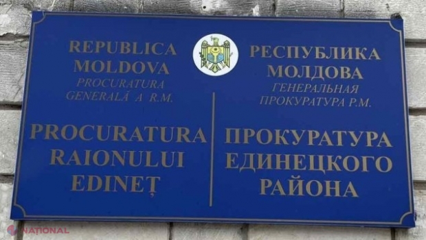 Și-a lovit mama cu o bucată de lemn și o vergea metalică până a lăsat-o fără cunoștință, apoi i-a smuls inelul și cerceii din aur și a fugit: Un bărbat de la Edineț, condamnat la 13 ani de închisoare