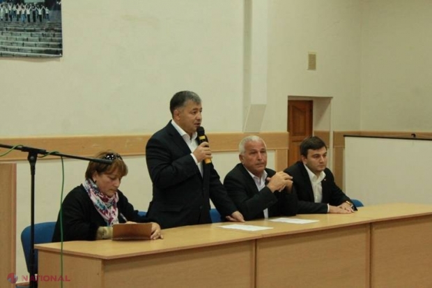 Democraţii au planuri mari pentru Găgăuzia. Vor să schimbe Constituţia R. Moldova!