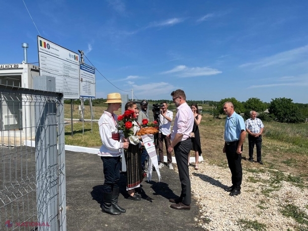 Guvernul României a finanțat, prin programul „Satul European”, sistemul de alimentare cu apă a satului Dumbrăveni de la Soroca: „Proiect menit să asigure condiții mai bune de trai în Moldova Europeană”