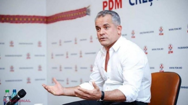 Apărătorii lui Plahotniuc ar TERGIVERSA finalizarea urmării penale în dosarul „frauda bancară”, iar din acest motiv a fost desemnat un avocat din oficiu