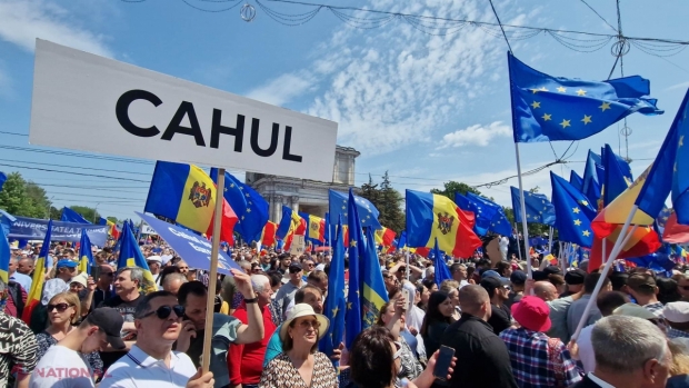 GALERIE FOTO // Oamenii „Moldovei Europene”: „Noi suntem Europa!”