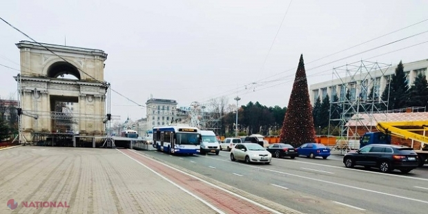 ATENȚIE, șoferi! Circulația rutieră, SISTATĂ în Piața Marii Adunări Naționale până pe 2 decembrie