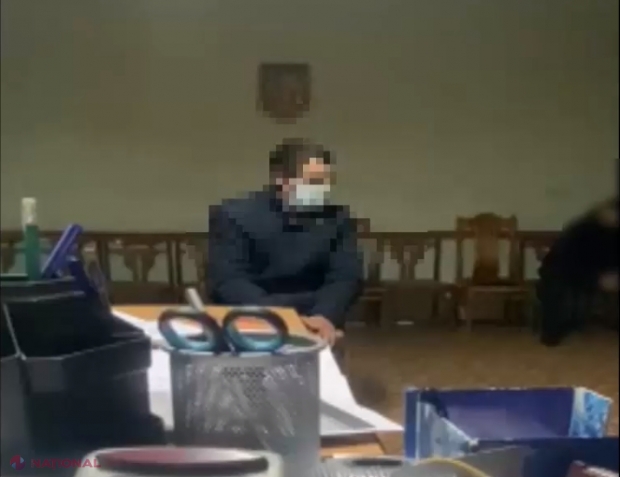 VIDEO // Om al străzii, asfixiat pe malul râului Bâc de către un bărbat de 36 de ani: Cu ce l-a supărat boschetarul?