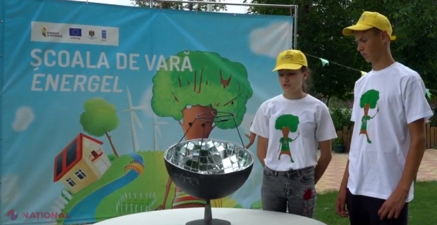 VIDEO // INVENȚIE în R. Moldova: Cuptorul care prăjește cartofii la SOARE