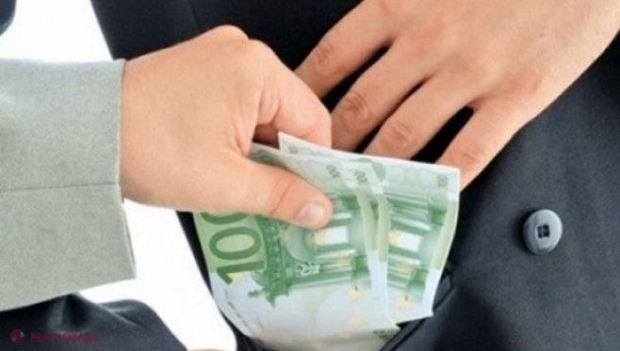 Un instructor auto a ajuns pe banca acuzaților