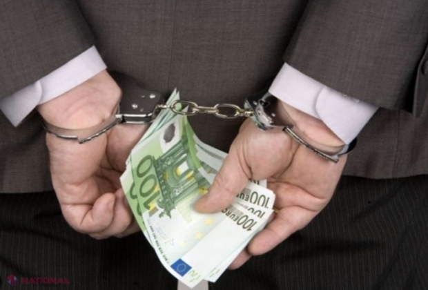 Polițist de la Cahul, prins cu mită de 3 000 de euro: Ar fi clasat contra bani un dosar care viza un șofer ce a condus în stare de ebrietate
