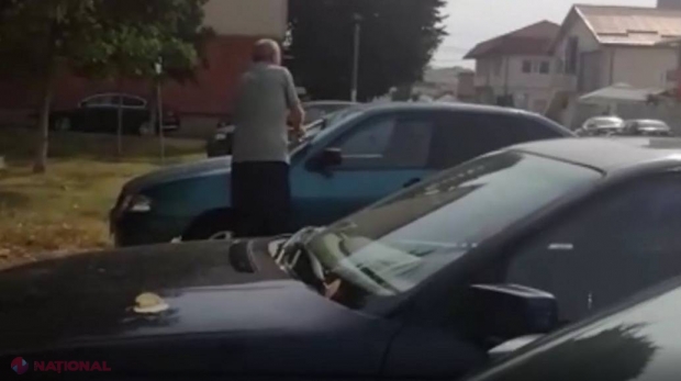 Imagini socante! Motivul pentru care acest barbat a distrus o mașină 