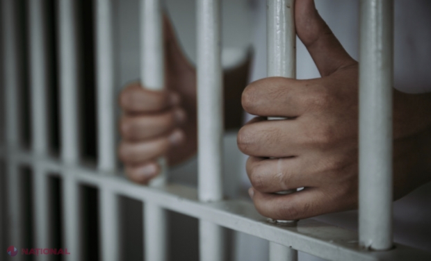 Scoaterea ilegală a copiilor din R. Moldova se va pedepsi cu închisoare de până la trei ani: Ce riscă cei care își creează conturi false pe rețelele de socializare