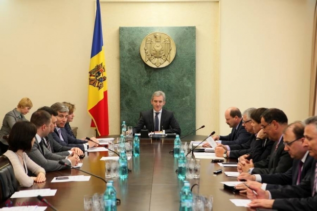 Polonia oferă 100 de milioane de euro pentru modernizarea agriculturii