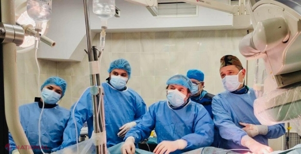 PREMIERE medicale în R. Moldova: Doi pacienți cu anevrism de aortă abdominală și altul care suferea de hidrocefalie, salvați la Institutul de Medicină Urgentă și la Institutul de Neurologie și Neurochirurgie „Diomid Gherman” prin intervenții inedite