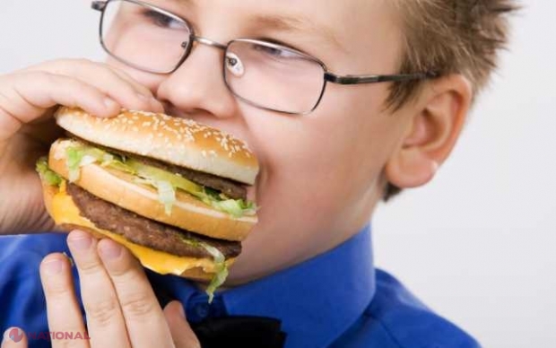 Activitatea banală care îi poate salva pe copii de obezitate, potrivit celor mai noi descoperiri