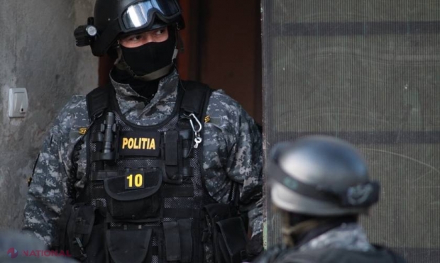 Un polițist de la „Fulger”, REȚINUT: Și-a propus serviciile unui cuplu din capitală, cerând 1 200 de euro în schimb