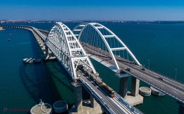 Nomenclatura din Crimeea PĂRĂSEȘTE peninsula. Rusia a închis podul peste strâmtoarea Kerci, deoarece există riscul atacurilor cu rachete